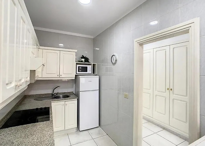 아파트 Sunset Lover Playa Jardin *